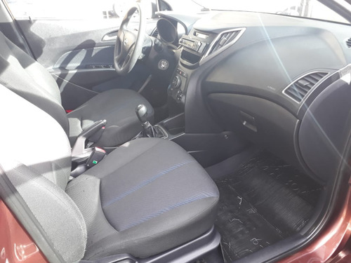 Hyundai Hb20 1.6 Comfort Flex 5p 2013