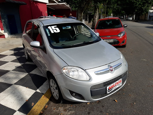 Imagem 2 de 9 de Fiat Palio Essence 1.6