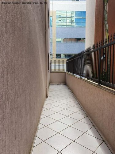 Imagem 8 de 15 de Apartamento Para Temporada Em Itapema, Meia Praia, 3 Dormitórios, 1 Suíte, 2 Banheiros, 1 Vaga - Cost101_1-2169702
