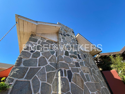Acogedora Casa En Los Romeros
