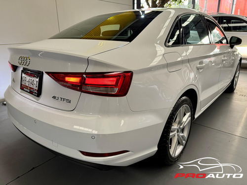 Audi A3 2.0 Sedán L Dynamic At Dsg