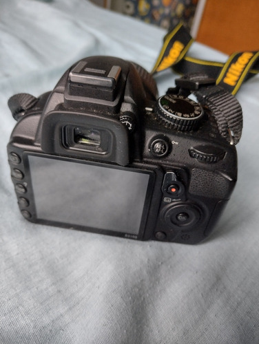 Nikon D3100