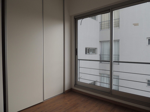 Imagen 12 de 20 de Departamento 3 Ambientes Venta Monte Castro Nuevo