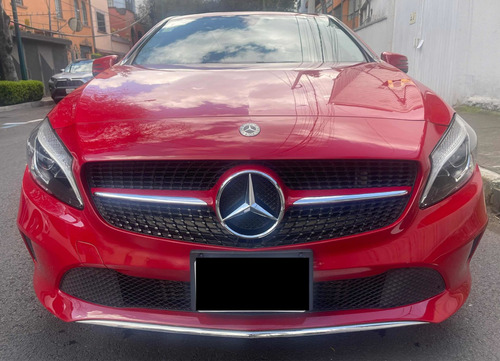 Imagen 2 de 12 de Mercedes Benz A200 2018 Style
