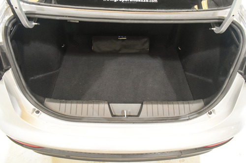 Fiat Cronos 1.3 Drive Cvt