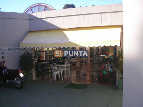 Imagen 29 de 30 de Apartamento En Alquiler Anual