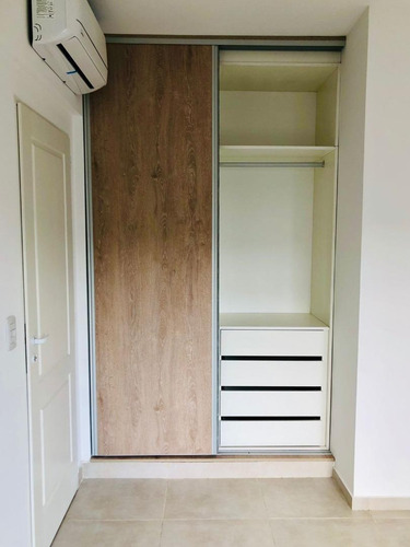 Imagen 17 de 20 de Venta Duplex En Barrio. Guido Spano 28