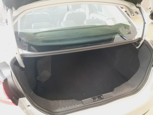 Imagen 6 de 20 de Ford Focus Iii 1.6 Sedan S
