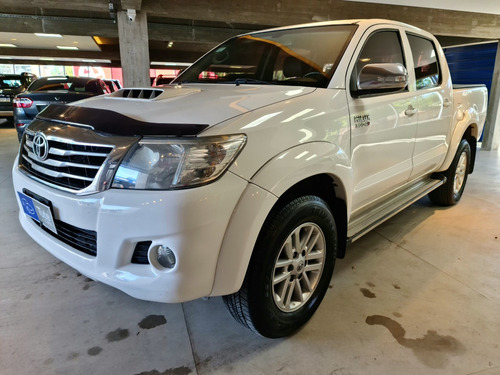 Toyota Hilux 3.0 Cd Srv I 171cv 4x4