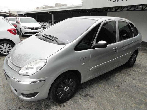 Imagem 1 de 12 de Citroen Xsara Picasso Exclusive 1.6 16v 4p