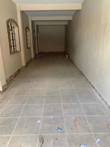 Imagem 3 de 9 de Casa 3 Quartos, 3 Banheiros, 2 Salas, Garagem Para 3 Carros