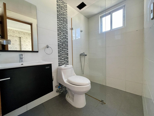 Apartamento En Alquiler En El Vergel