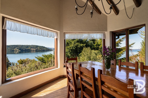 Imagen 4 de 17 de Alquiler Casa En Bariloche Con Costa De Lago Nahuel Huapi. 8 Pax. Km12. 392.