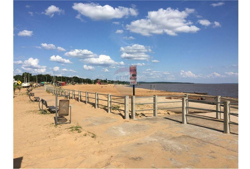 Vendo Terreno A Metros De La Costanera De Carmen Del Paraná