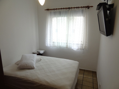 Imagem 11 de 14 de Alugo Apartamento Para Temporada No Guarujá - Pitangueiras