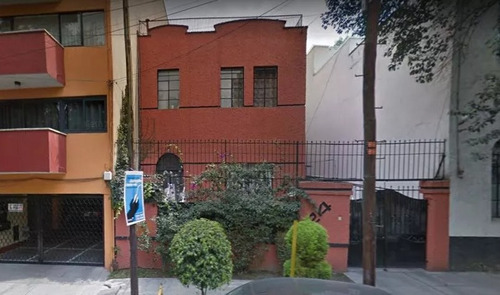 Estupenda Casa A La Venta En La Colonia Roma Sur, Gran Oportunidad En Remate Bancario. No Creditos