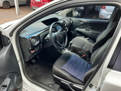 Toyota Etios 1.5 Sedan Xls 2017