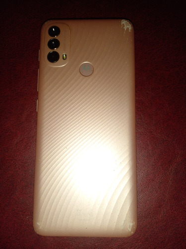 Celular Moto E40