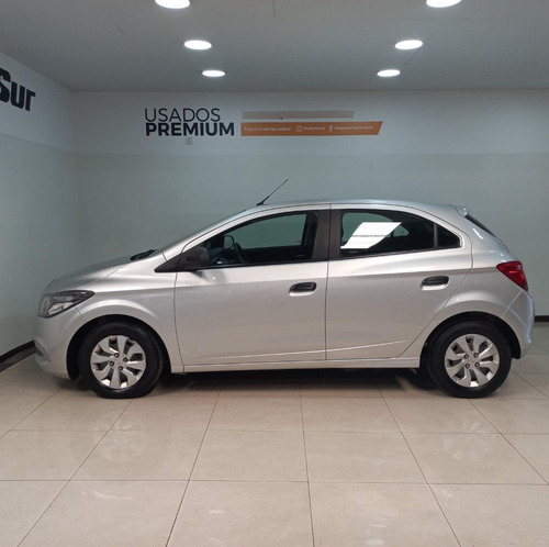 Imagen 3 de 8 de Chevrolet Onix Joy 5p 1,4 N Mt