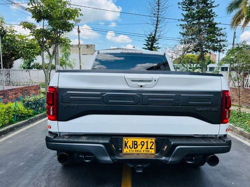 Imagen 5 de 8 de Ford F150 Raptor 2018