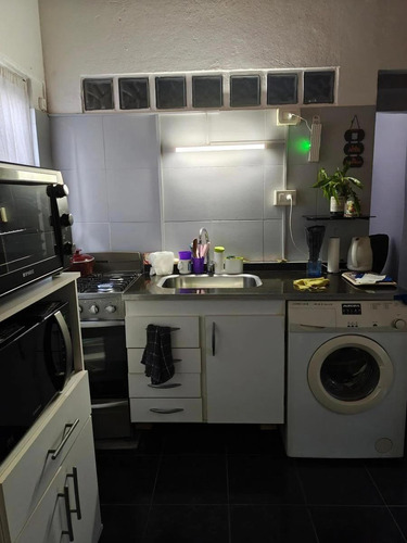 Casa En Venta - 3 Dormitorios 2 Baños - Sarandí
