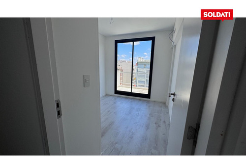 Duplex 3 Ambientes Al Frente En Venta - Parque Centenario, Espai Centenario