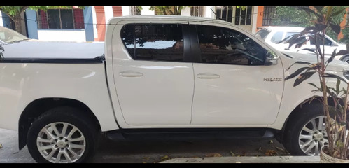 Toyota Hilux 2.4l