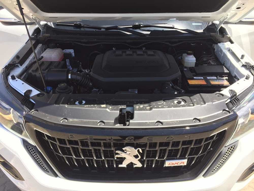 Imagen 8 de 15 de Peugeot Landtrek 2.4 Turbo Active 4x2