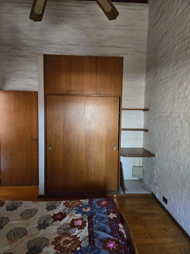 Venta Casa De 3 Dormitorios Con Patio, Barrio Jorge Cura Rosario