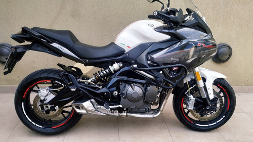 Benelli 600gt