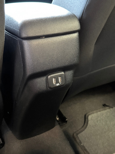 Chevrolet Onix plus 1.0 Ltz Turbo 4p