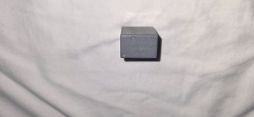 Relevador Reley Pa66-gf33 Gris Marca Jem (Usado)