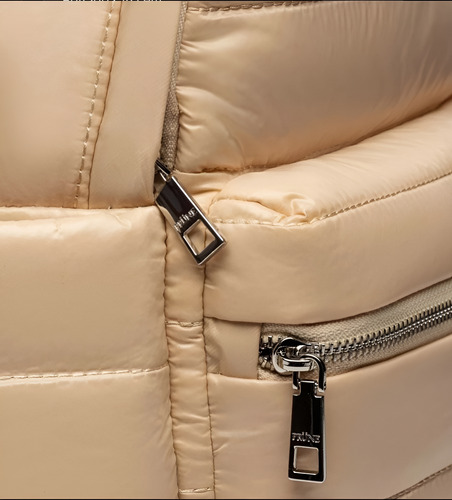 Mochila Urbana Prüne Modelo Blow - Estilo Y Comodidad Arena Liso