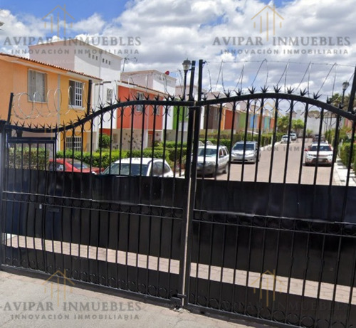 Casa En Venta En Santa Cruz Nieto, San Juan Del Rio, Queretaro Ads100