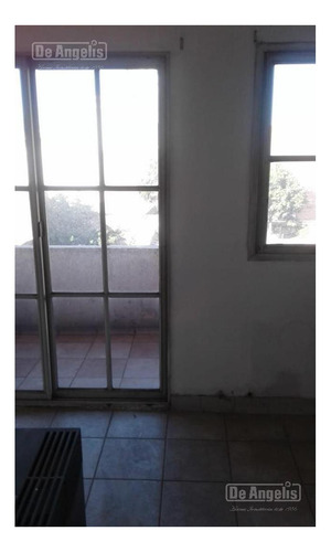 Imagen 16 de 17 de Cuatro Oficinas - Moron - Al Frente