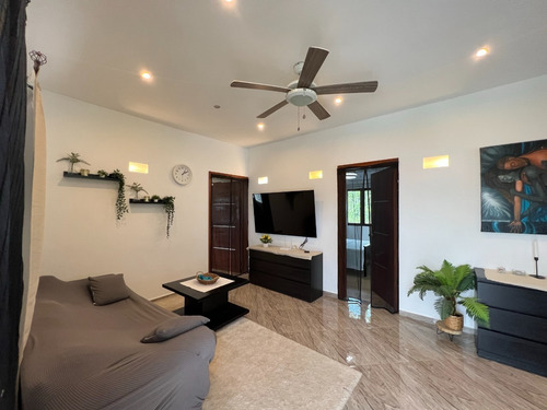 Imagen 9 de 30 de Casa Vacacional / Villa En El Limón De Samaná