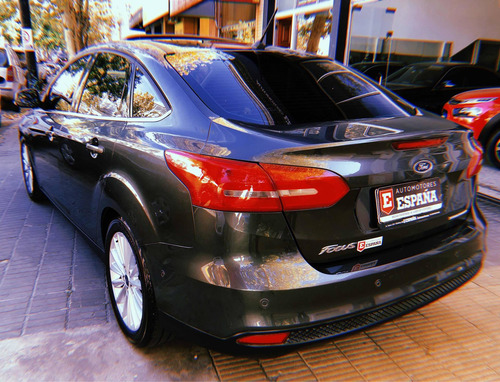 Imagen 7 de 14 de Ford Focus Titanium 2.0 4p. 2018 Automático Full Con Cuero