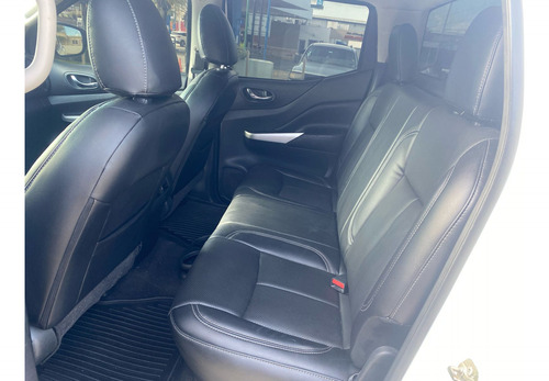 Nissan Np300 Frontier Le 2017 4x4