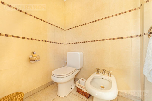 Imagen 23 de 30 de Casa En Venta En Los Castores
