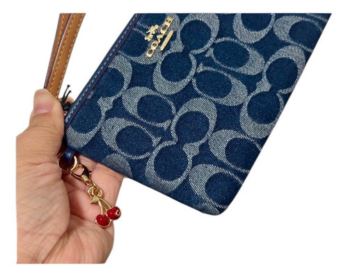 Muñequera Wristlet Coach Monogram Signature Y Color Denim