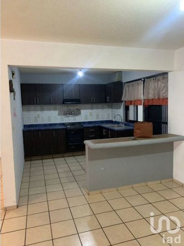 Venta Casa 3 Ambientes La Huerta