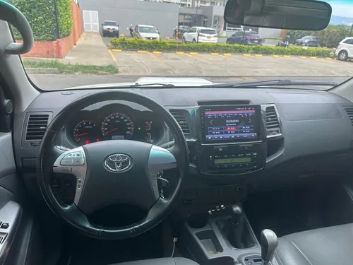 Toyota Hilux 3.0 Srv