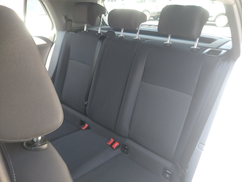 Imagen 6 de 10 de Volkswagen T-cross 2020 1.6 Trendline At