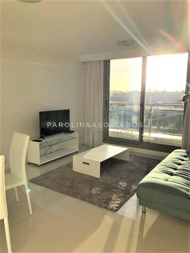 Imagen 2 de 4 de Departamento De 1 Dormitorio En Place Lafayette, Punta Del Este