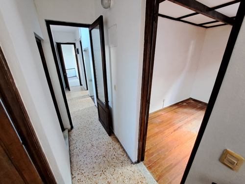 Casa De Altos Cuatro Dormitorios Gran Azotea Parrillero