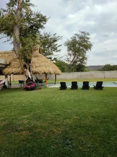 Un Nivel Residencia En Fraccionamiento Ticumán Morelos