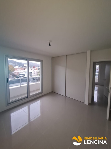 Imagen 4 de 22 de Departamento En Venta - 2 Dorm - Centro