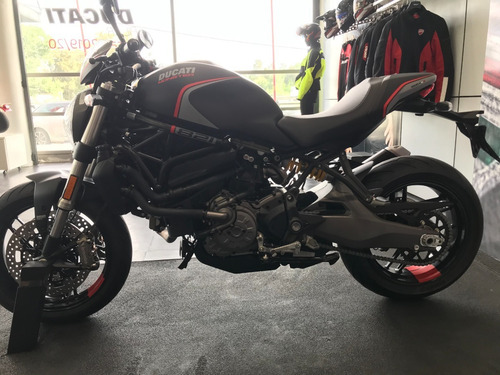 Ducati Monster 821 Stealth