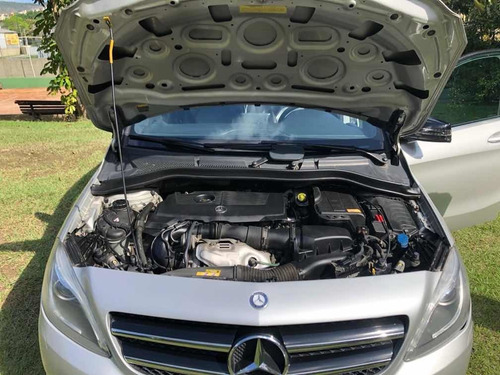 Mercedes-benz B200 Sport 2013