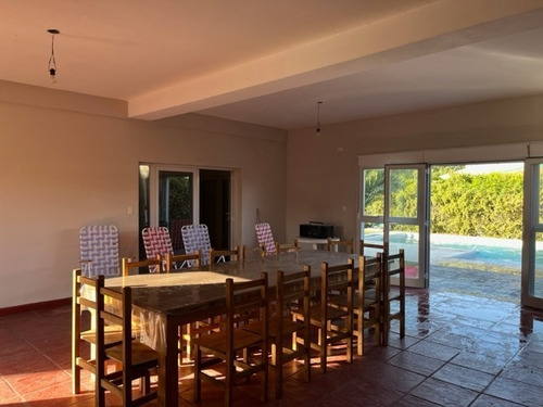 Imagen 11 de 27 de En Venta! Moderna Casa Quinta Minimalista En Barrio Villa San Ignacio 2 (junín-ba)